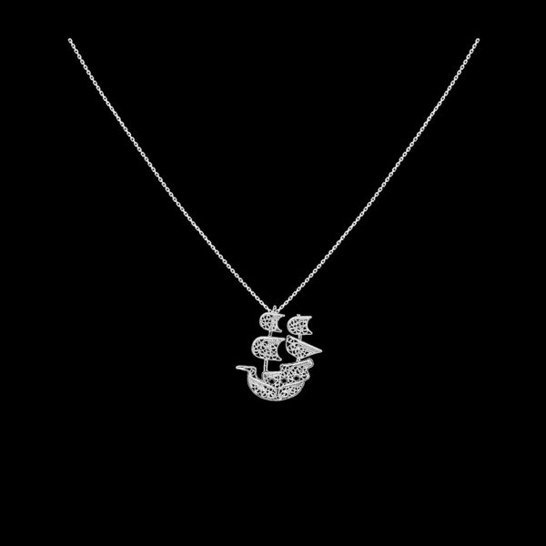 Necklace "Caravel".