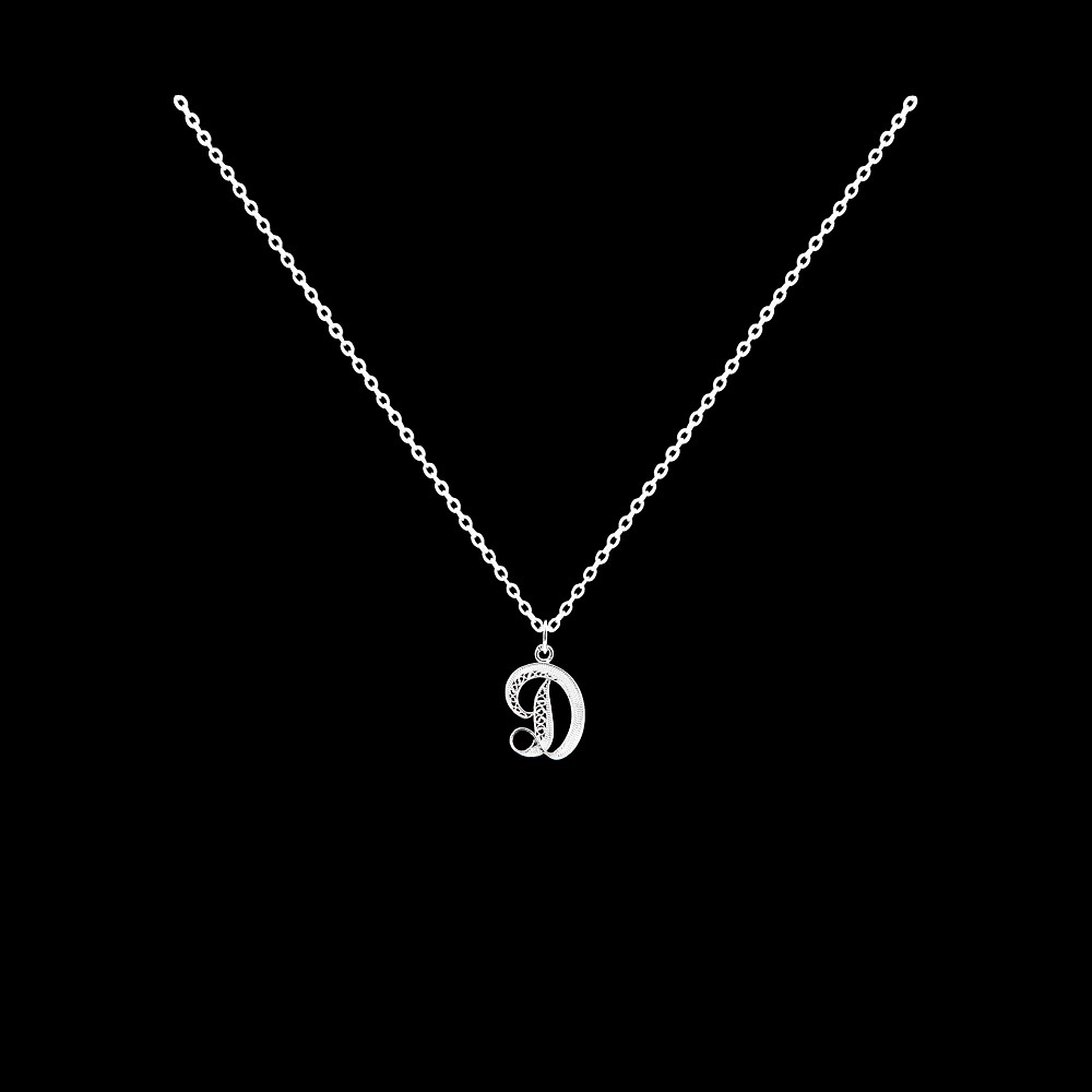 Fio com Letra D em Filigrana.