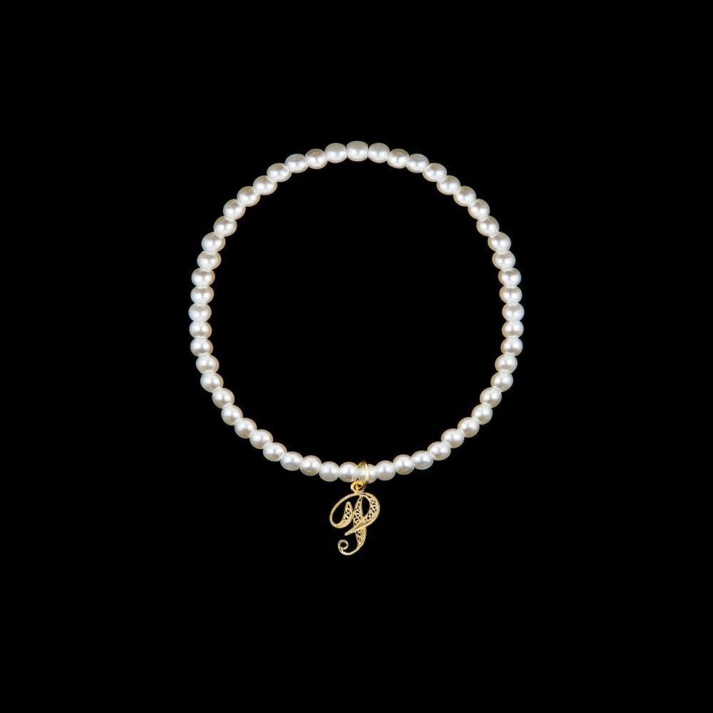 Pulseira com letra P em Filigrana.