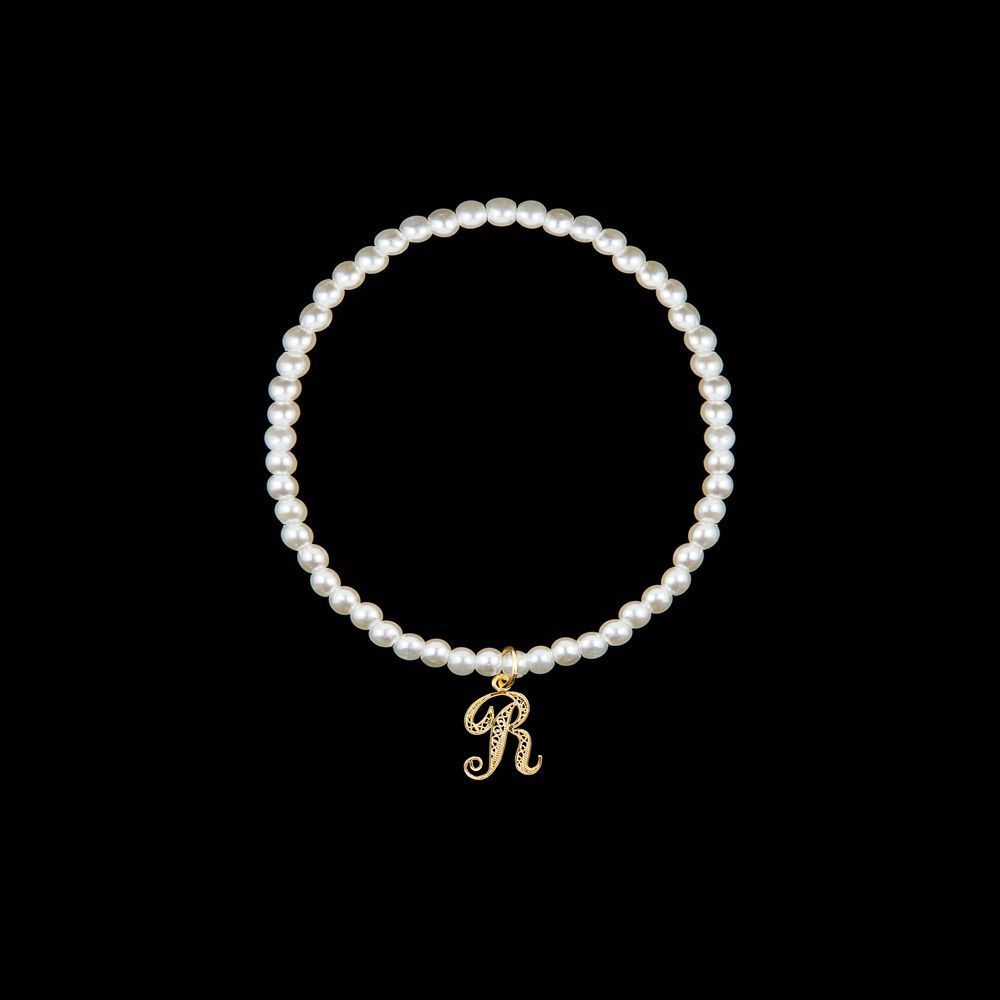 Pulseira com letra R em Filigrana.