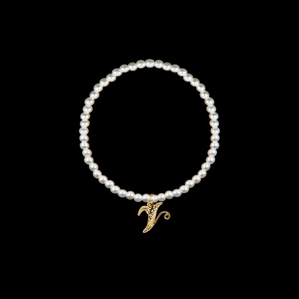 Pulseira com letra V em Filigrana.