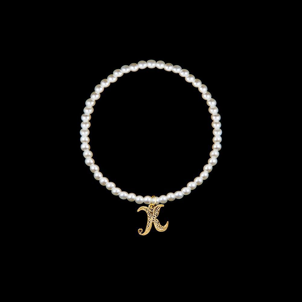 Pulseira com letra K em Filigrana.