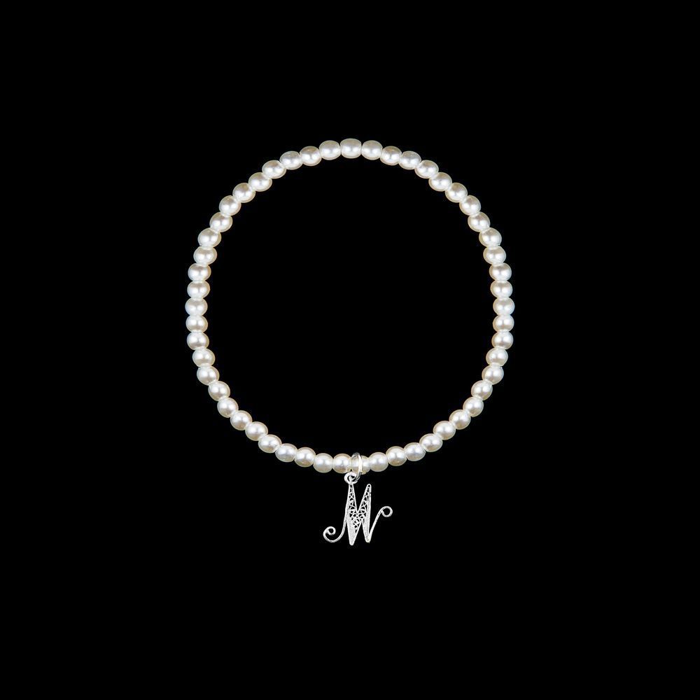 Pulseira com letra M em Filigrana.