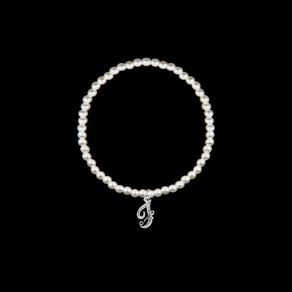 Pulseira com letra F em Filigrana.