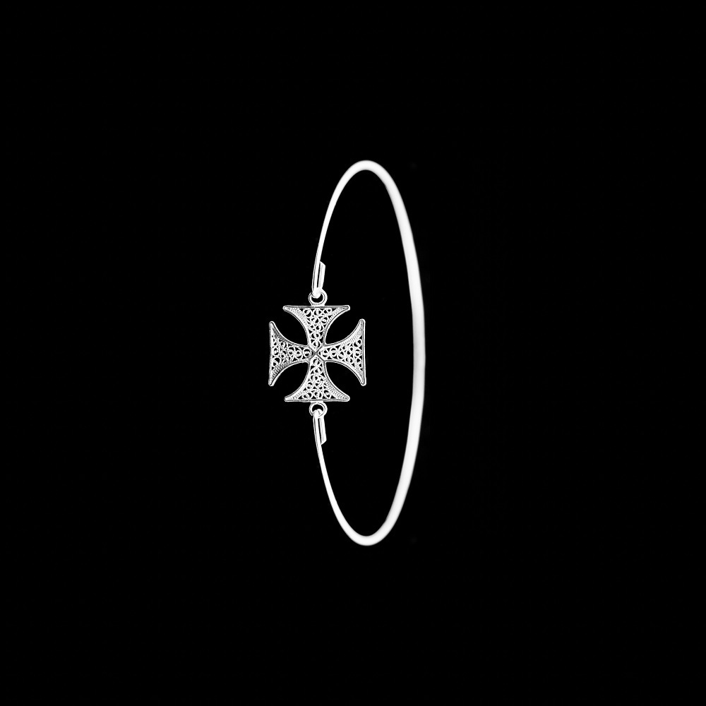 Bracelete Cruz de Malta em Filigrana.