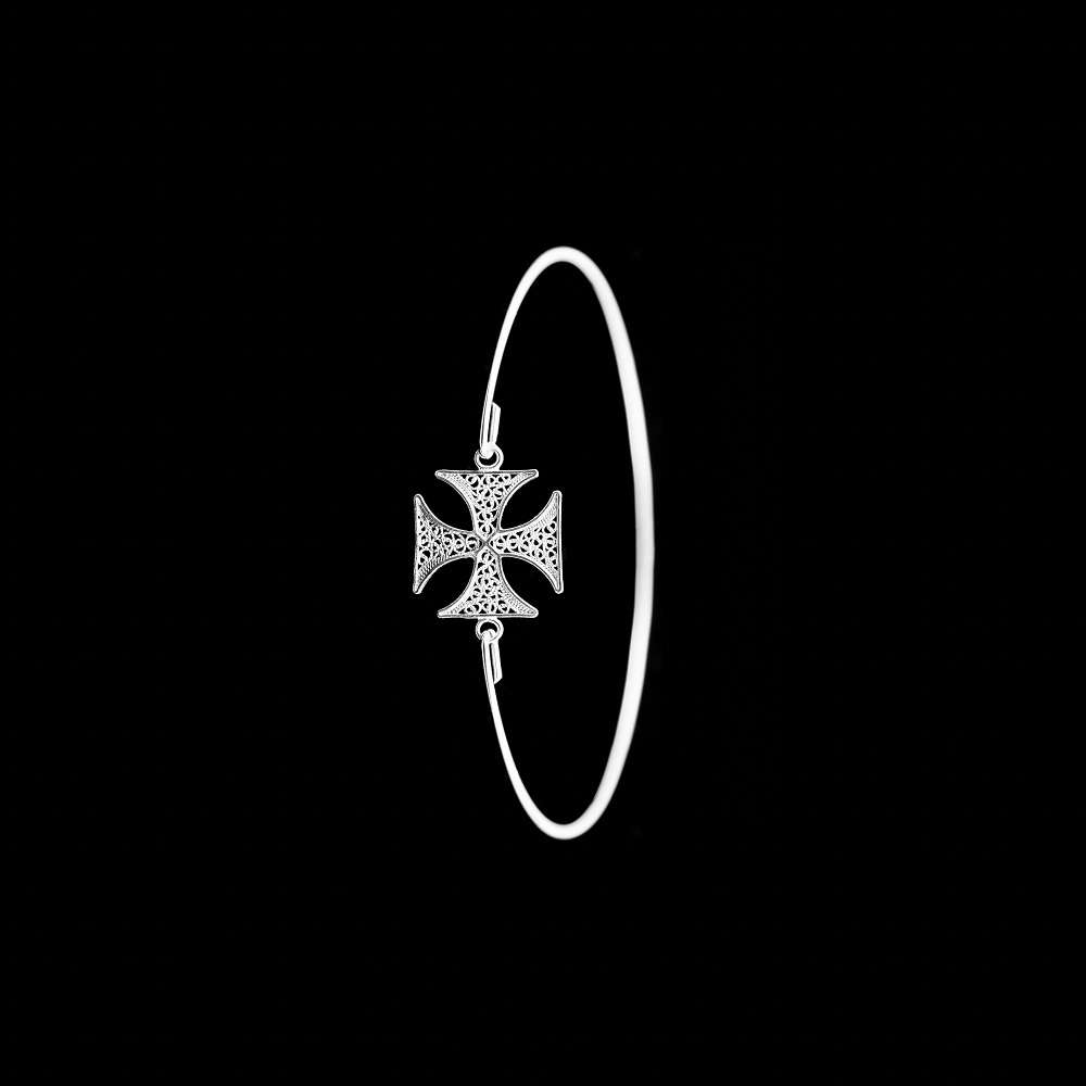 Bracelete Cruz de Malta.