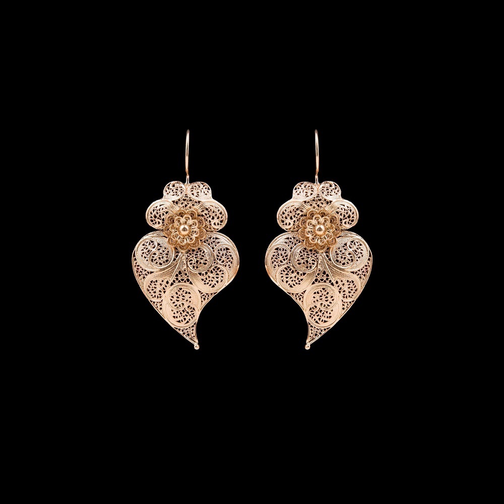 Earrings "Viana's Heart" with 4 cm. Premium Collection.
