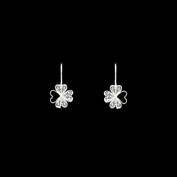 Clover Flower Earrings in Silver