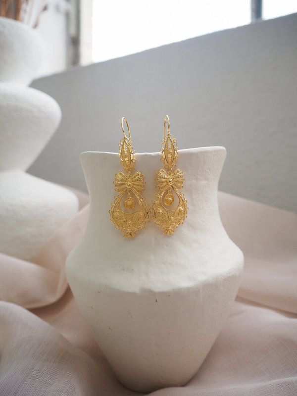 Earrings À Raínha (Queen Earrings) 3cm
