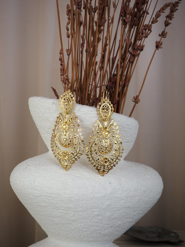 Brincos À Raínha 8 cm.